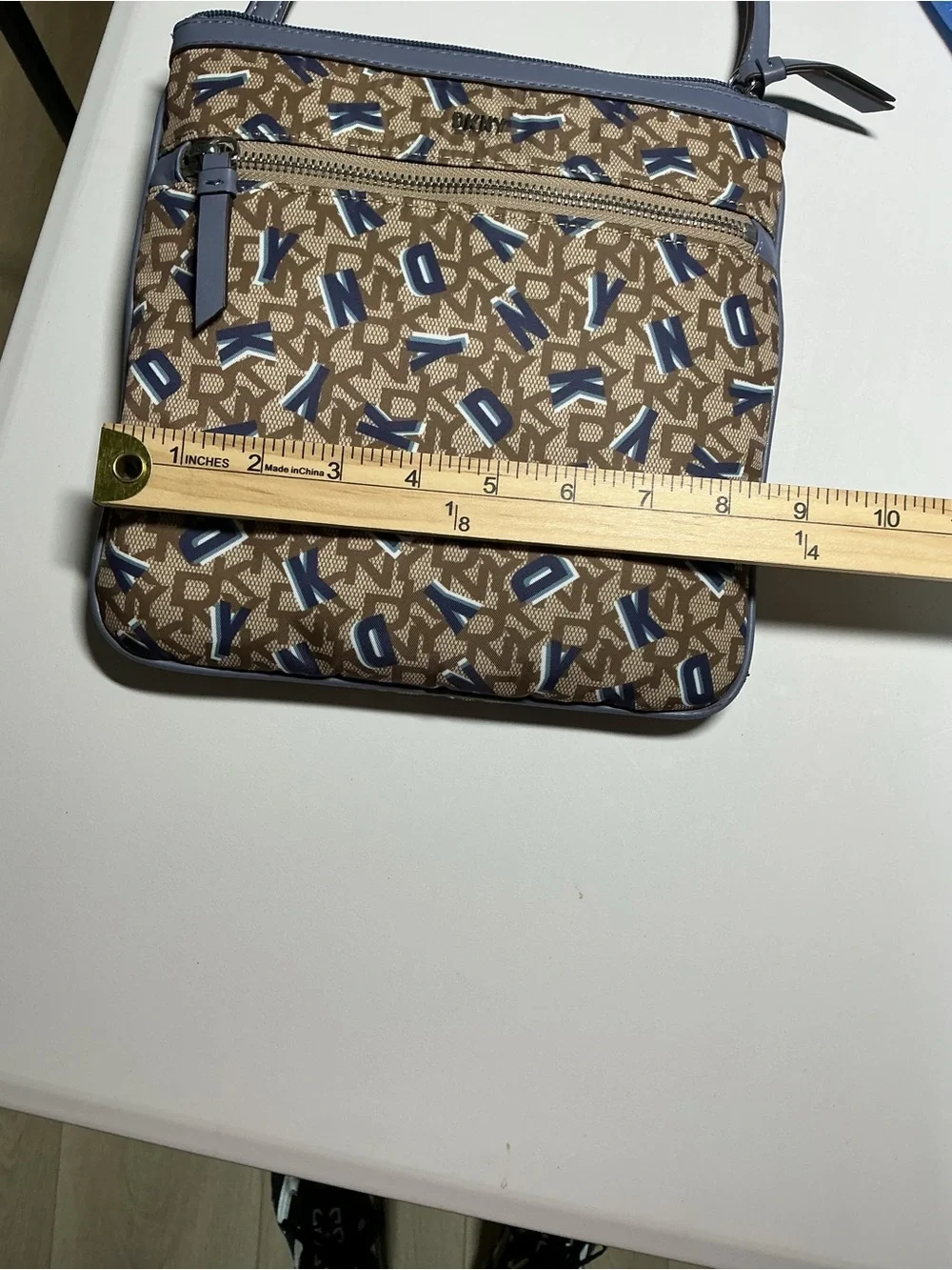 Dkny monogram print